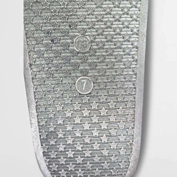 Beverly Rock Womens Metallic Silver Twist Slide Sandals Size 7.5 Stylish - Picture 6 of 6